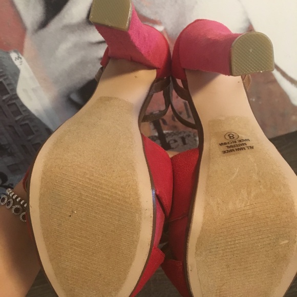 Hot pink and red platform sandals - Picture 4 of 5